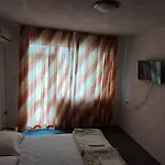 Guest house Zlatevi Obzor