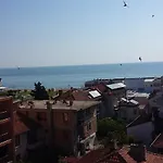 Guest house Zlatevi Obzor