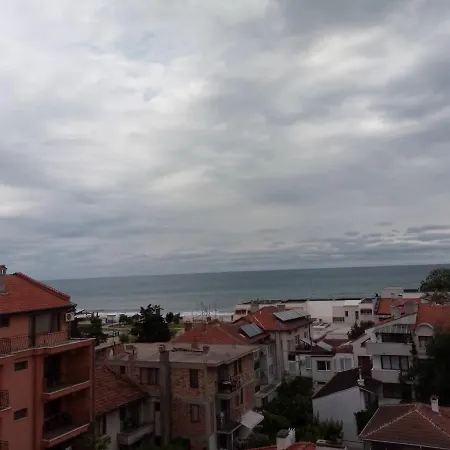 Zlatevi Guest house 3*