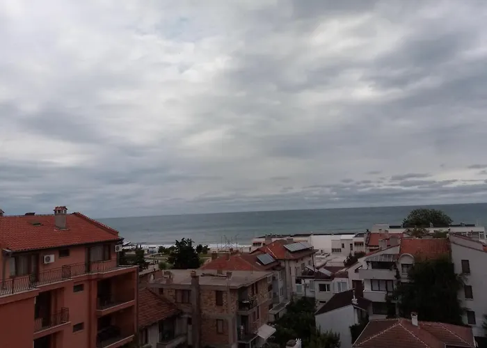 Zlatevi Guest house 3*